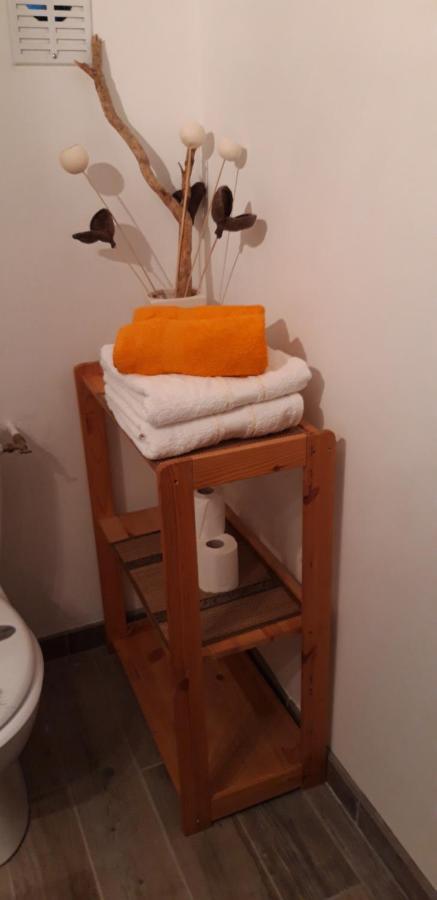 Le Bois De Laval Bed and Breakfast Marey-les-Fussey Exteriör bild