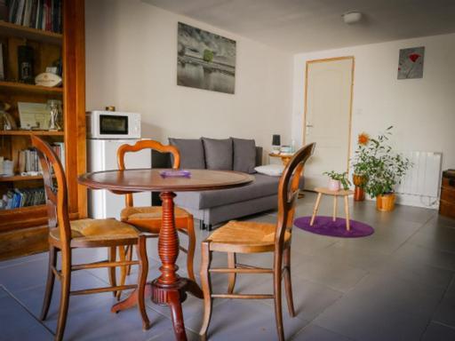 Le Bois De Laval Bed and Breakfast Marey-les-Fussey Exteriör bild