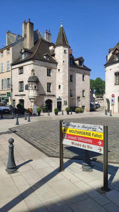 Le Bois De Laval Bed and Breakfast Marey-les-Fussey Exteriör bild