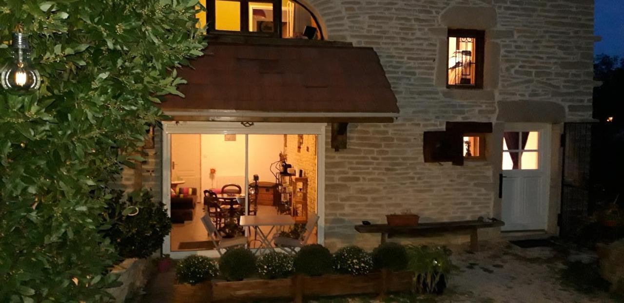 Le Bois De Laval Bed and Breakfast Marey-les-Fussey Exteriör bild